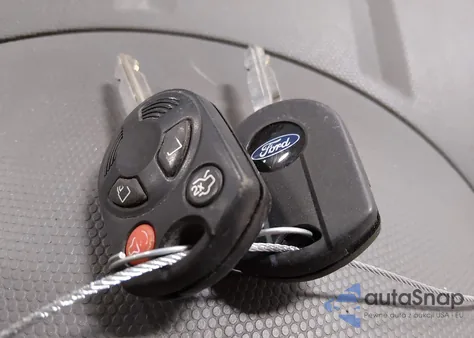 2009 Ford Escape Hybrid Limited из США, поврежденный, VIN 1FMCU59349KB96484